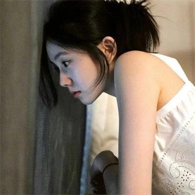亚曼达厌世系